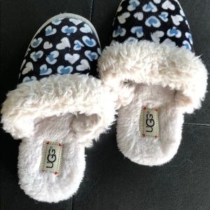 UGG Slippers/size 13-1